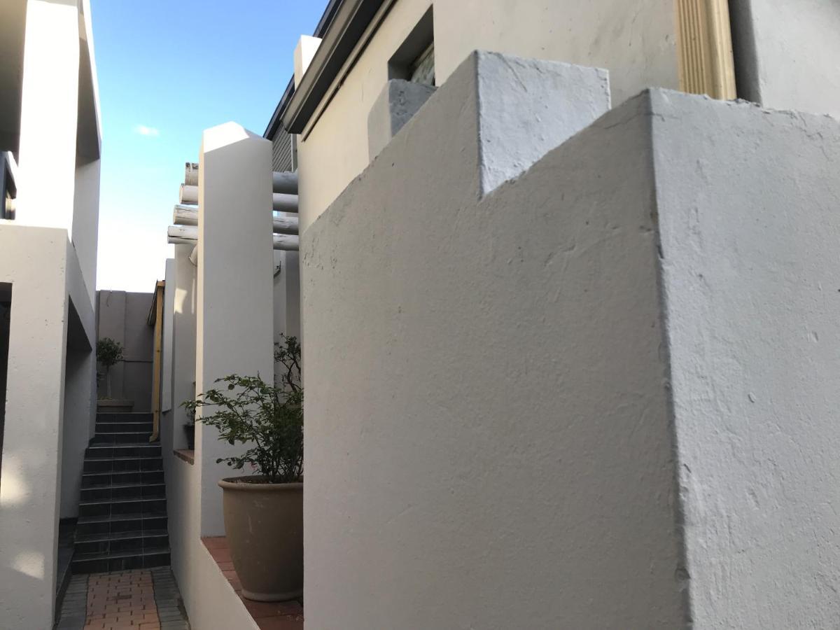 Aluve Guesthouse Johannesburg Exterior foto