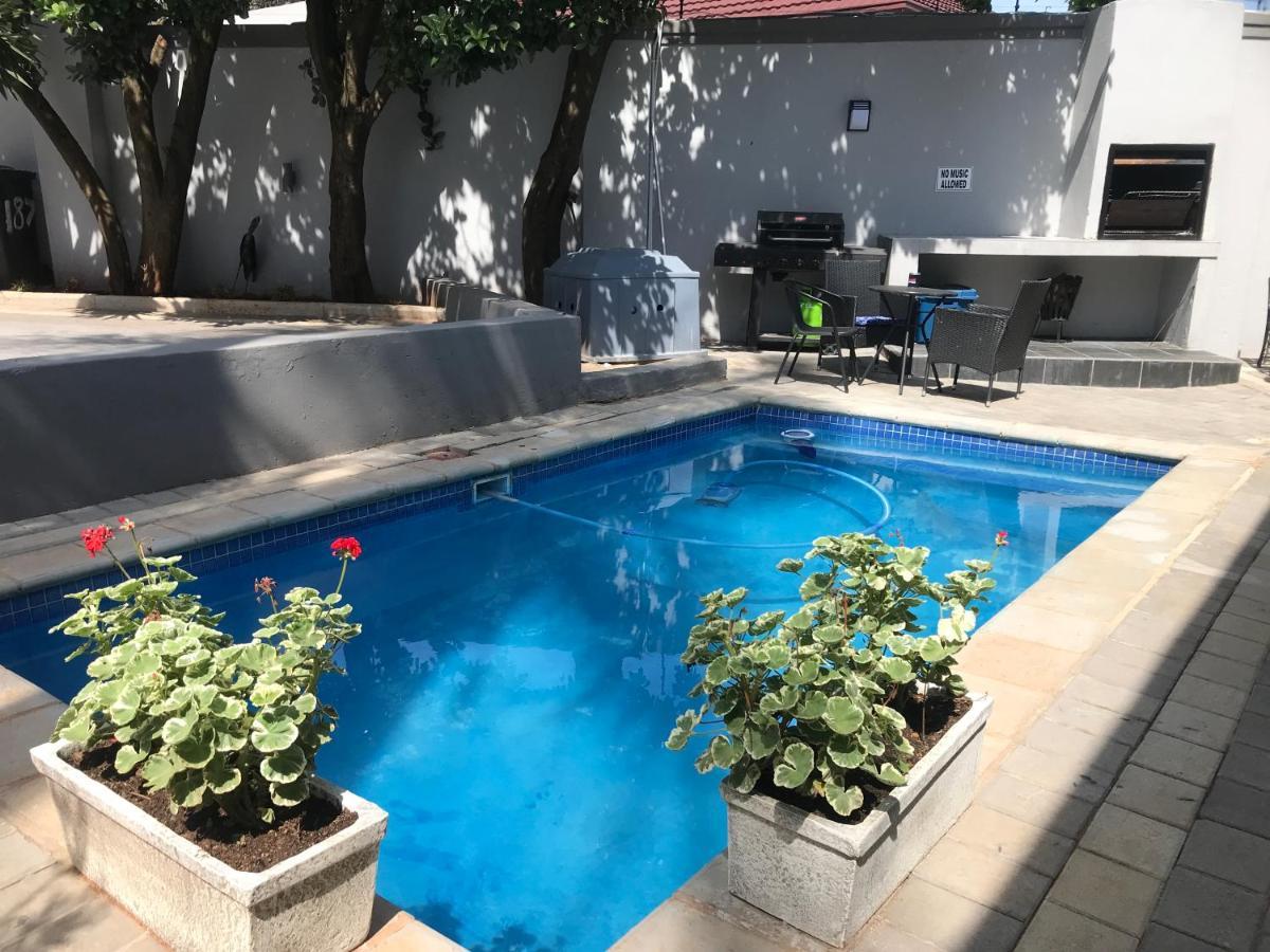 Aluve Guesthouse Johannesburg Exterior foto